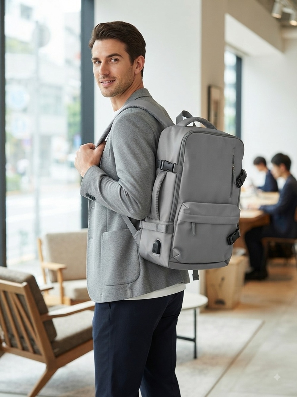 Men's Gray Everyday Backpack – Sleek Commuter Pack